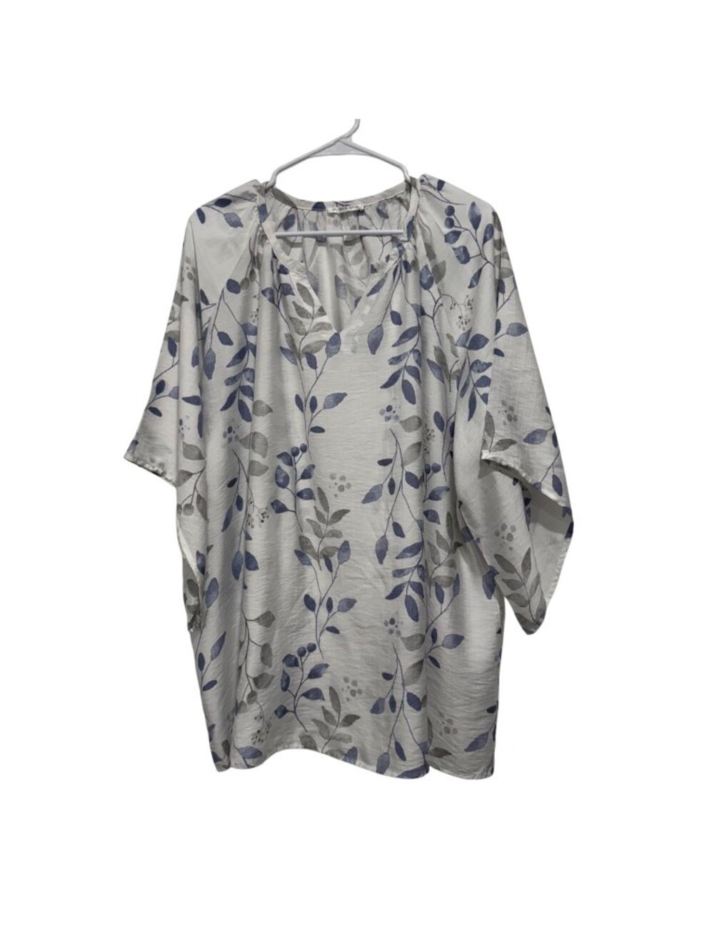 InVoland Women Plus Size Floral Blouse Lightweight V-NeckBlouse SZ 3X White/Blue